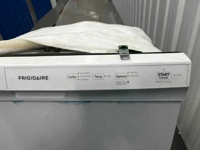 DISHWASHER FOR SALE - Photo 2
