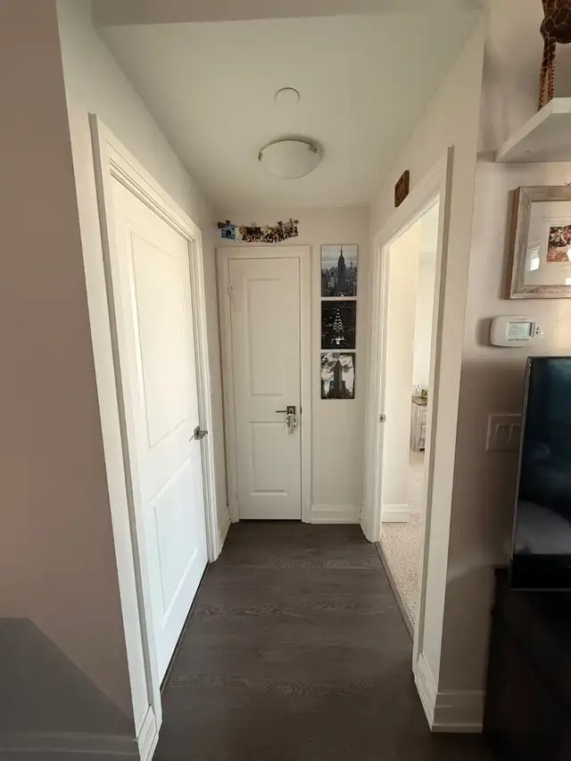 Luxury 1  1 Bedroom Condo for rent! - Photo 2