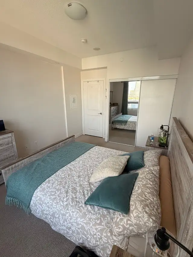 Luxury 1  1 Bedroom Condo for rent! - Photo 9