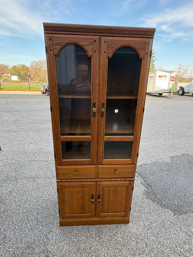 Free delivery used Oak Display Cabinet with Glass Doors