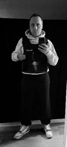 PRIVATE SECURITY GUARD