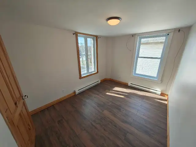 5 1/2 a louer 102 bowen N. - Photo 6