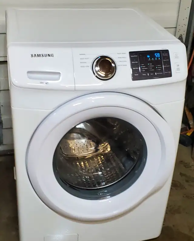 Samsung Front Loading washer - Working - Photo 3