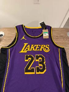 LeBron James Jersey