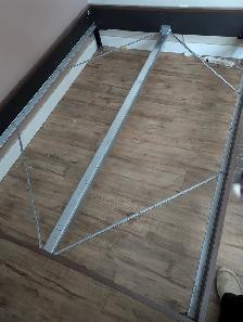 Bedframe (double)