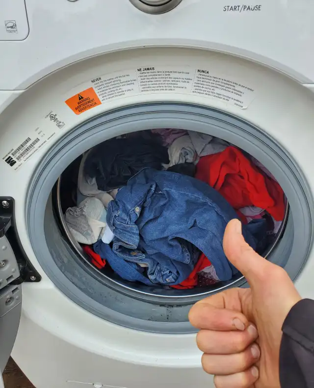 Kenmore Ellite Front Load washer/ dryer - Working, Very good Con - Photo 4