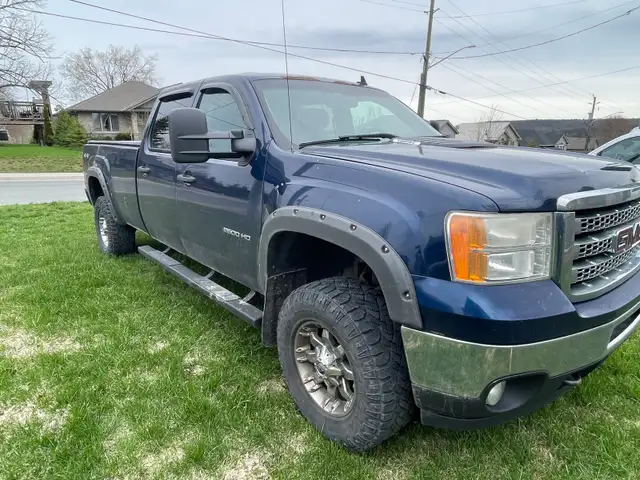 2014 GMC Sierra 2500HD SOLD PENDING - Photo 2