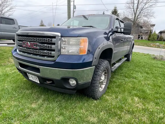 2014 GMC Sierra 2500HD SOLD PENDING - Photo 3