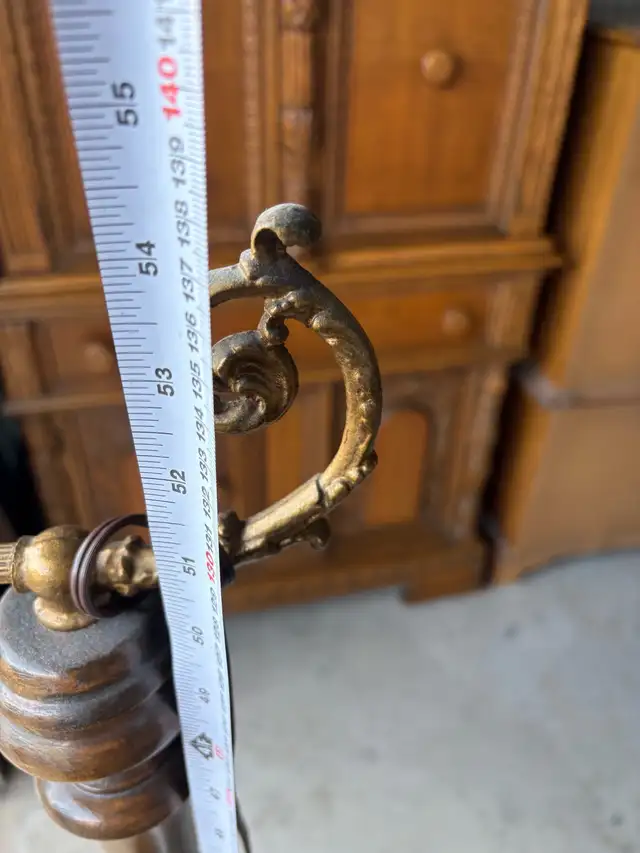 Free delivery used Vintage Wooden Floor Lamp with Cream Shade - Photo 4