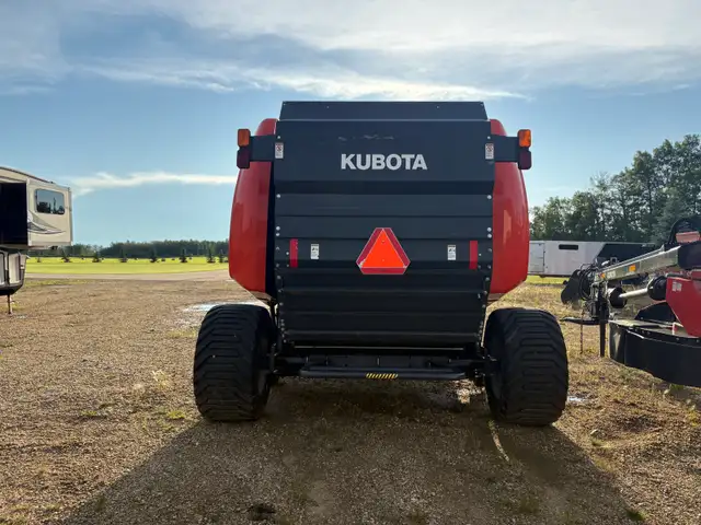 2019 Kubota BV4580 Baler LIKE NEW - Photo 2