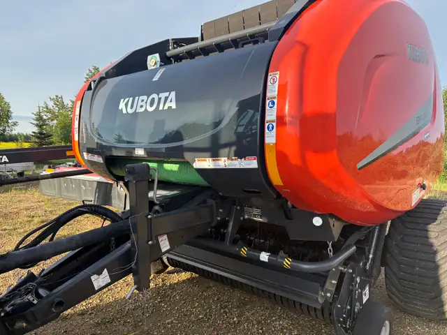 2019 Kubota BV4580 Baler LIKE NEW - Photo 6