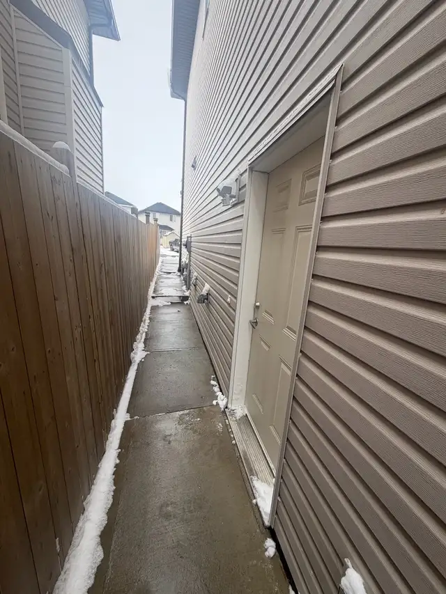 Room for rent - Photo 9