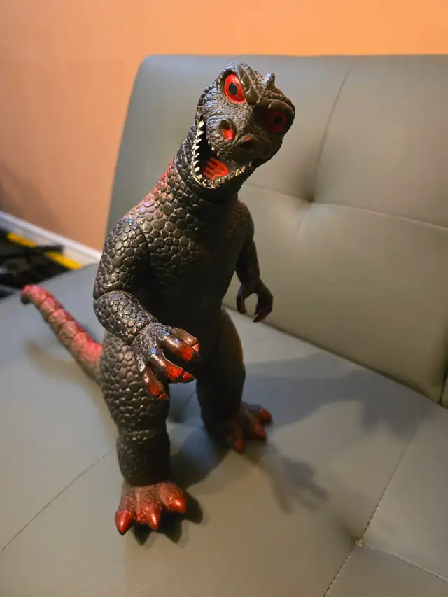 1985 Godzilla Figure