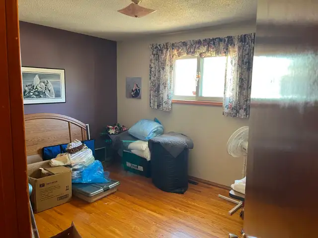 2 Bedroom, 1 bathroom house for sale in Selkirk, Mb - Photo 6