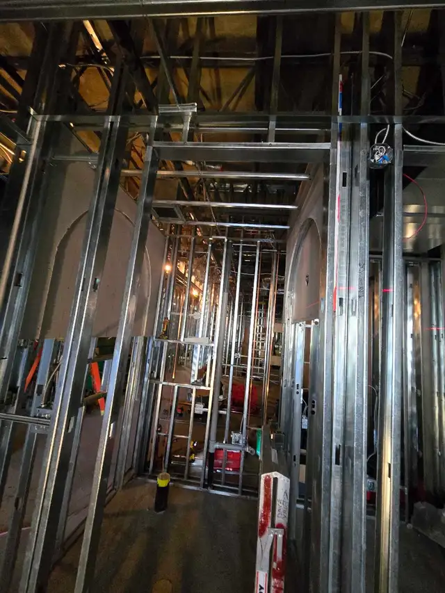 looking for long term hourly employment - Photo 3