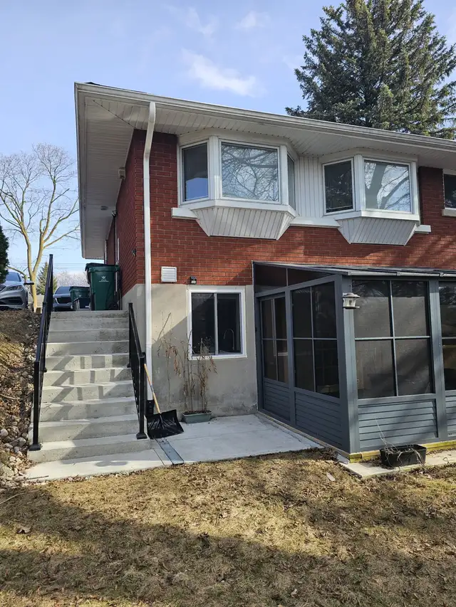 4 Bedroom 2 Full Bath Walkout Basement - Photo 7
