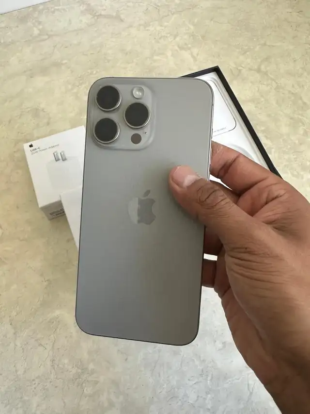 iPhone 15 pro max 256 gb 82% battery Airpods Pkg/Delivery - Photo 7