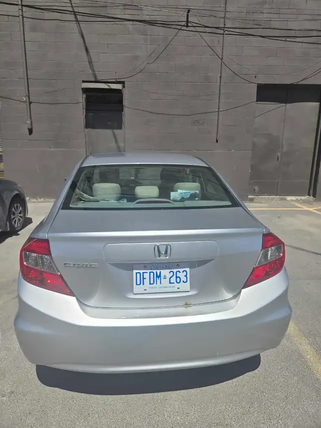 2012 Hoda Civic Lx 4dr. Manual 5 speed 206106km - Photo 3
