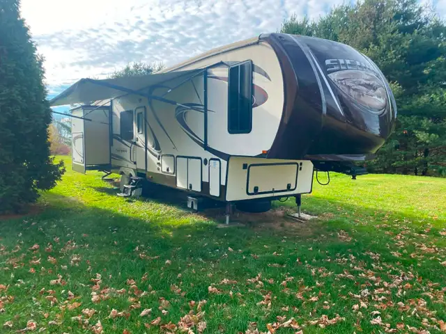 Roulotte (Fifth Wheel) - Photo 2