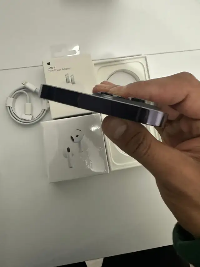 iPhone 14 Pro 256gb Airpods/Adapter/Delivery - Photo 3
