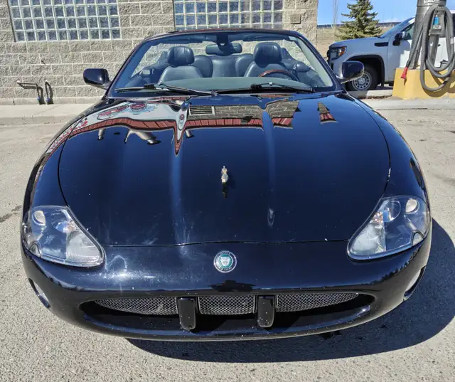 2004 Jaguar XK8 4.2 - Photo 3