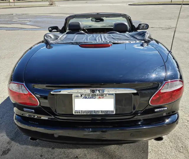 2004 Jaguar XK8 4.2 - Photo 4
