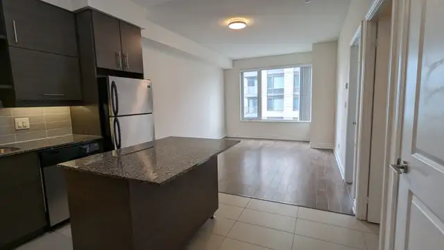 Spacious one bedroom condo for rent in Markham prime location - Photo 4