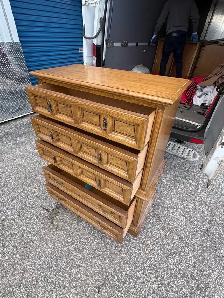 Free delivery used Solid Oak Wood Dresser Chest of Drawers - Photo 4
