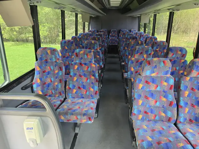 2002 ABC Freightliner Mini Coach for Sale - Photo 2