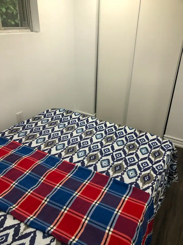 Beautiful Furnished Basement Room in Scarborough for Rent - Photo 10