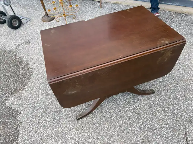 Free delivery used Drop leaf dining table - Photo 4