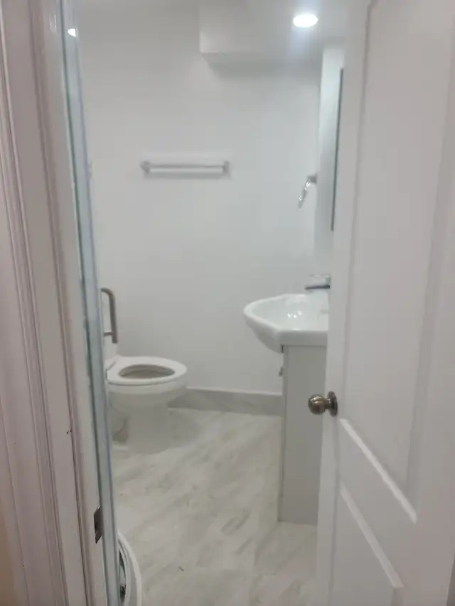 BASEMENT RENT - Photo 2