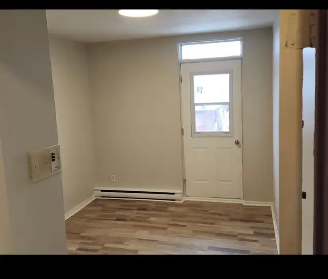 chambre fermée à louer - Photo 3