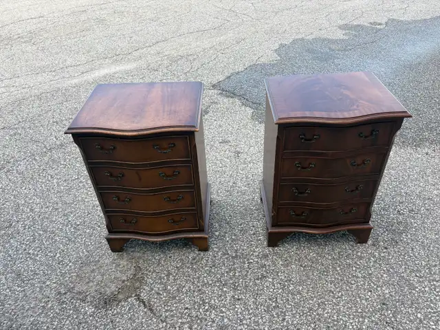 Free delivery used Vintage Wooden Nightstands - Set of 2 - Photo 2