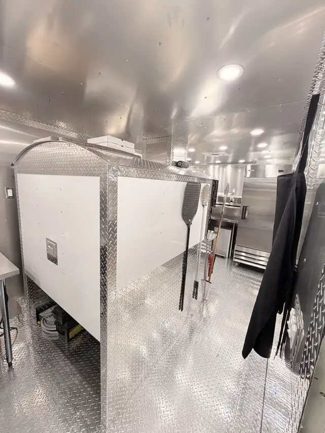 wood fired food trailer! - Photo 3