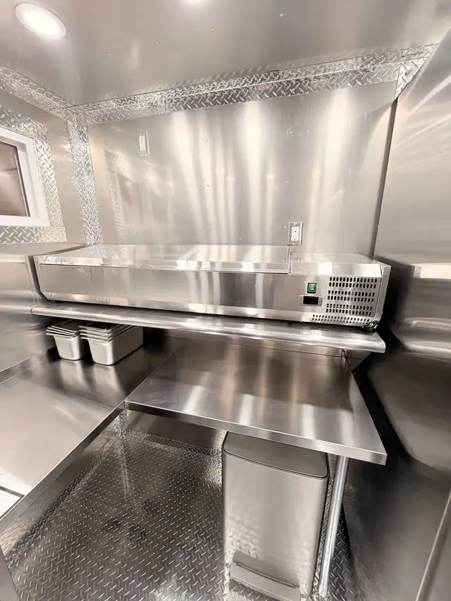 wood fired food trailer! - Photo 9