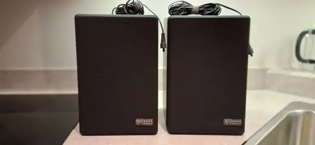 FREE Telefunken TLX10 Professional Speakers - Photo 3