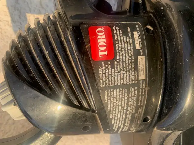 TORO       LEAF BLOWER & VACUUM - Photo 3