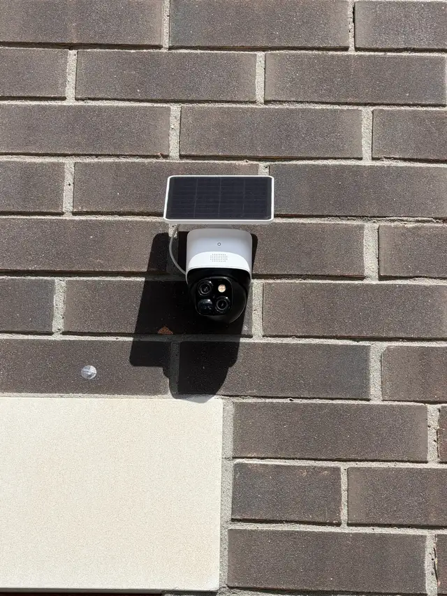 Wireless Solar Camera - Photo 2