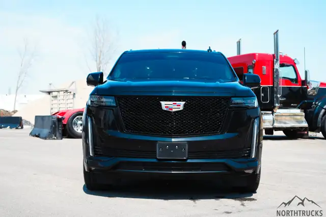 Cadillac Escalade Sport Platinum 2023 - Photo 2