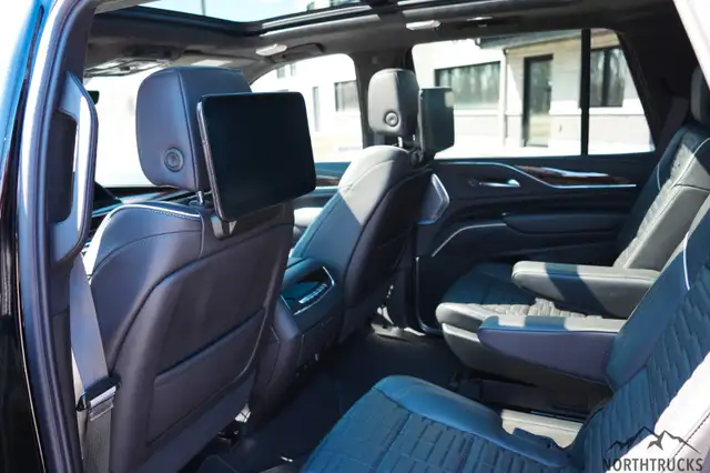 Cadillac Escalade Sport Platinum 2023 - Photo 12
