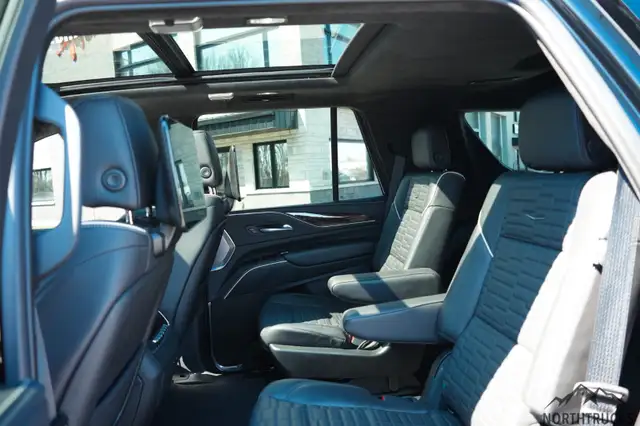 Cadillac Escalade Sport Platinum 2023 - Photo 13