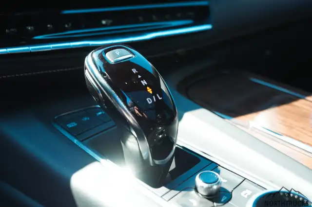 Cadillac Escalade Sport Platinum 2023 - Photo 18