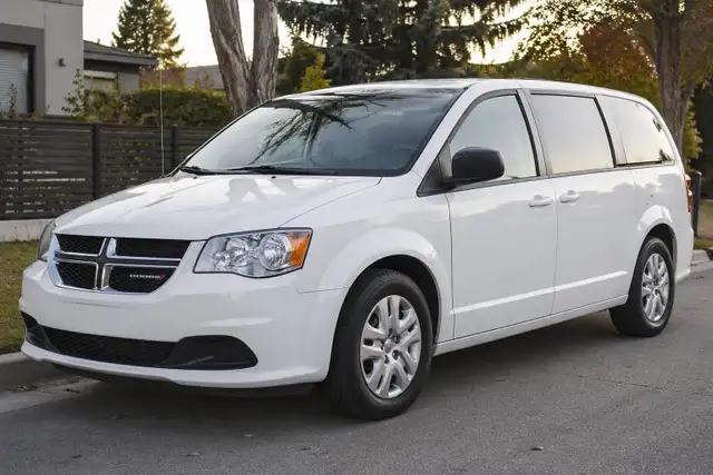 NOW HIRING DELIVERY DRIVERS – MINI VAN / CARGO VAN OWNERS