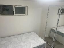 Room for sublet till Sep 2026 in Hamilton in Girls only house