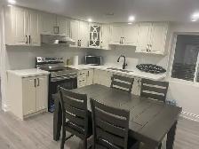 Room for sublet till Sep 2026 in Hamilton in Girls only house - Photo 4