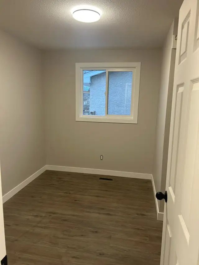 Great north location - Photo 9