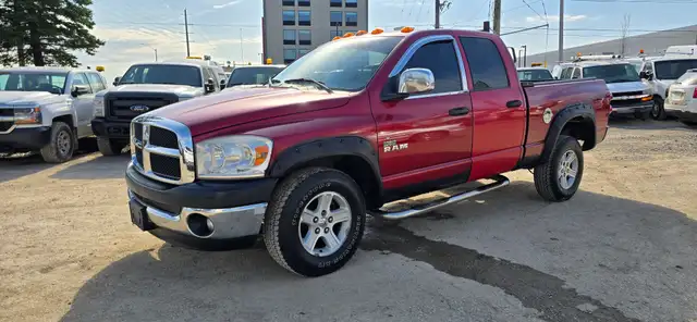 2008 Dodge Ram 1500 4x4 - 4 doors - Tow Package! - Photo 3
