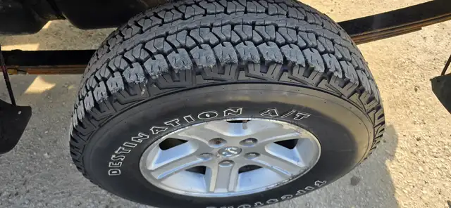 2008 Dodge Ram 1500 4x4 - 4 doors - Tow Package! - Photo 10