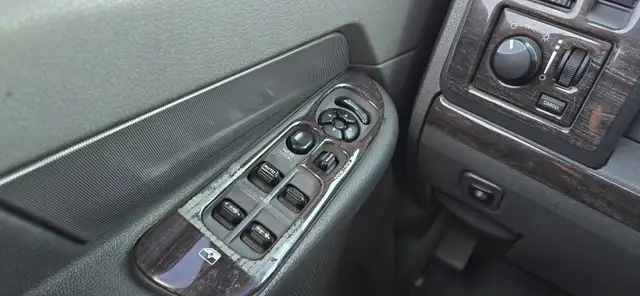 2008 Dodge Ram 1500 4x4 - 4 doors - Tow Package! - Photo 17